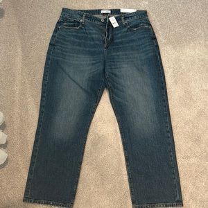 LOFT CURVY MID RISE STRAIGHT CROP JEANS IN DARK INDIGO WASH
